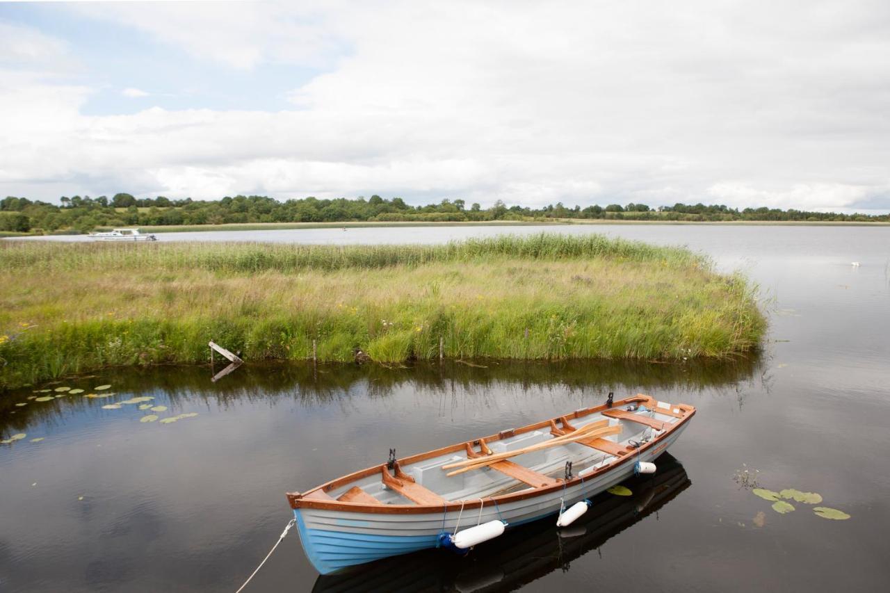 Villa Inviting 4-Bed House In Strokestown Extérieur photo