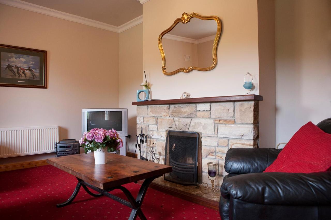 Villa Inviting 4-Bed House In Strokestown Extérieur photo